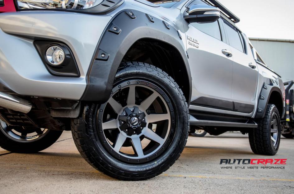 TOYOTA HILUX N80 4WD WILDCAT MATTE GUN METAL